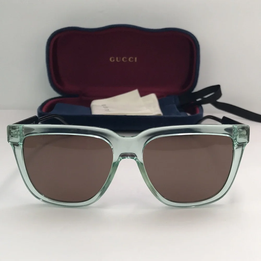 Gucci GG0976S 002 in injected material , in green rectangular/square Sunglasses